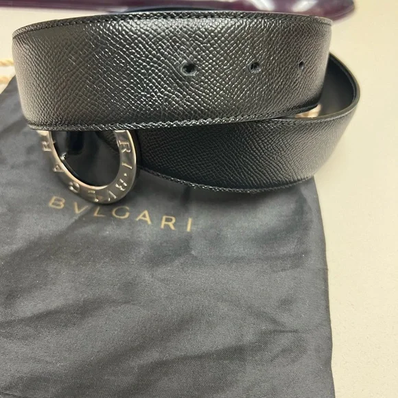Belt, calf leather, iconic closure, brass palladium plated hrdware. Size 32-34.
